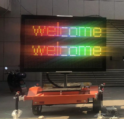 Affichage LED RVB à couleur complète avec DIP346 pixels pour la publicité dynamique et les affichages d'images
