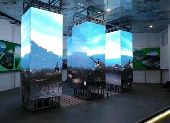 Écran LED courbé SMD 3mm Pixel P3 pour affichage publicitaire commercial